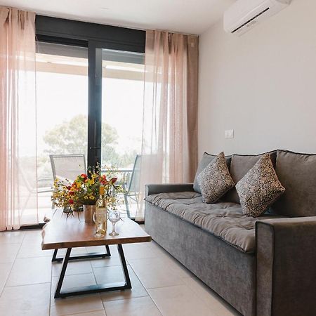 Ariti Luxury Apartment, نِكيانا المظهر الخارجي الصورة